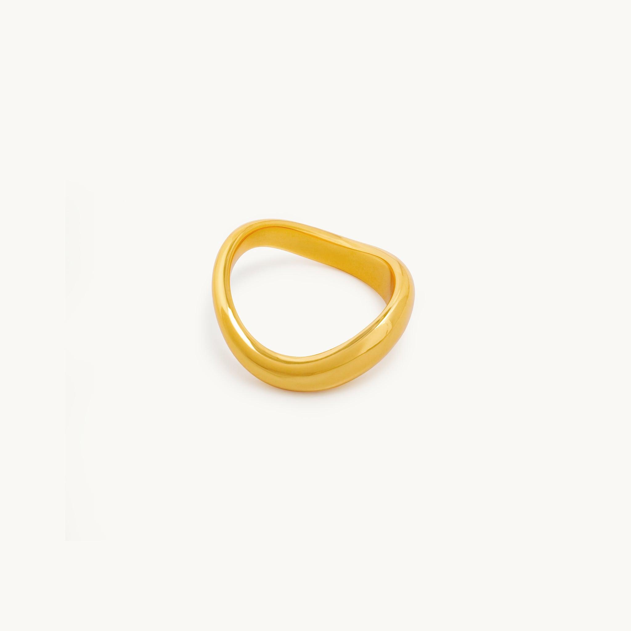 Selene Ring