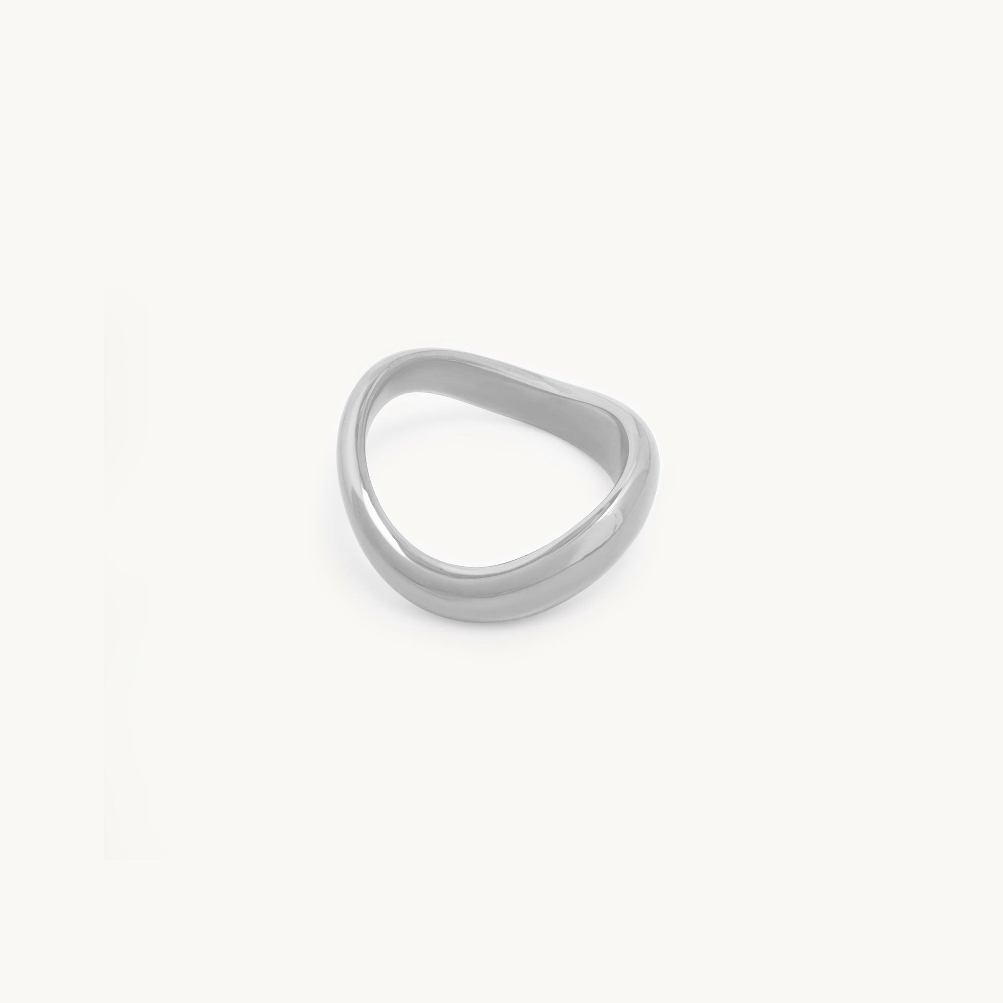 Selene Ring